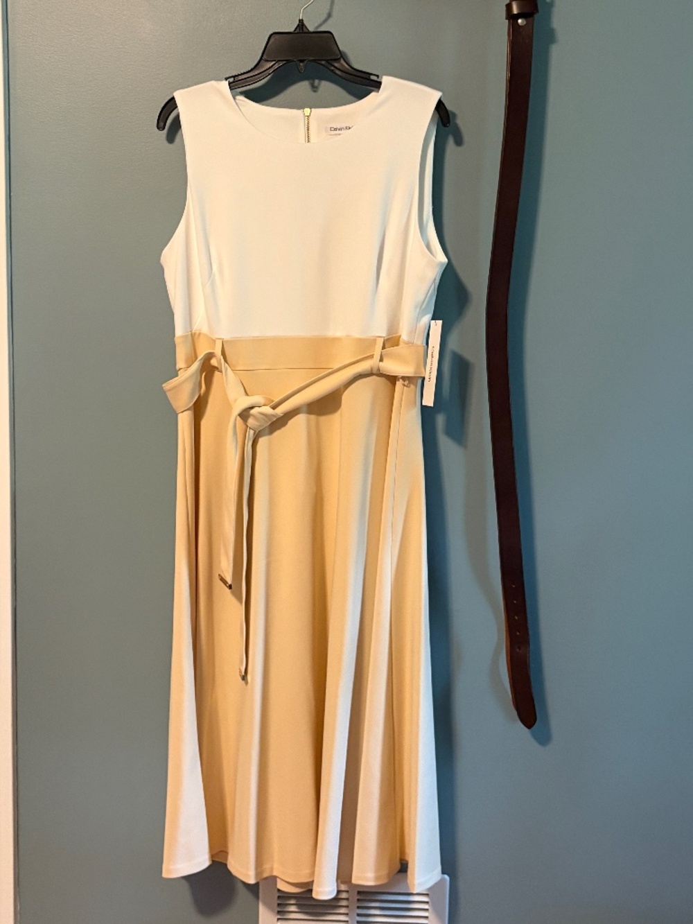 Calvin Klein Two-Tone Midi Dress NWT- size 14
Two tone
